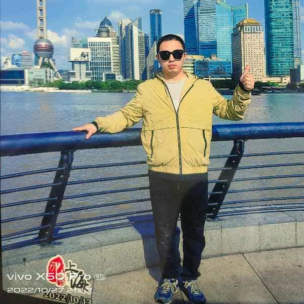 34岁岁江苏单身帅哥 - 鄂尔多斯吉缘网