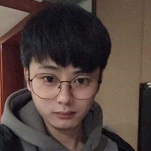 35岁岁江苏单身帅哥 - 鄂尔多斯吉缘网