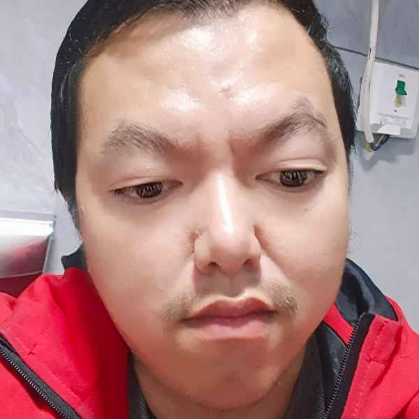 38岁岁江苏单身帅哥 - 鄂尔多斯吉缘网