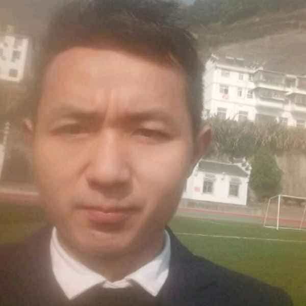 37岁岁湖北单身帅哥 - 鄂尔多斯吉缘网