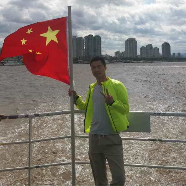 31岁岁浙江单身帅哥 - 鄂尔多斯吉缘网