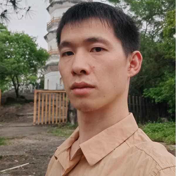 33岁岁四川单身帅哥 - 鄂尔多斯吉缘网