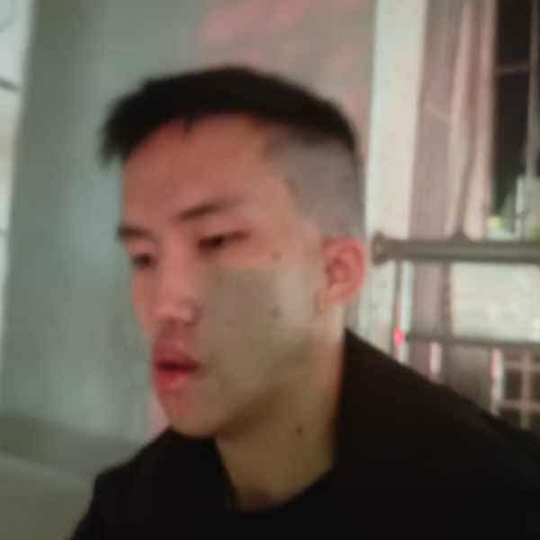 24岁岁广东单身帅哥 - 鄂尔多斯吉缘网