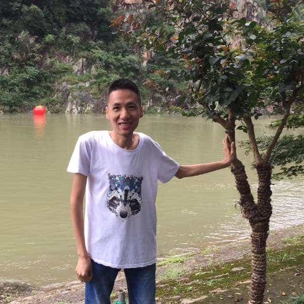 40岁岁湖北单身帅哥 - 鄂尔多斯吉缘网