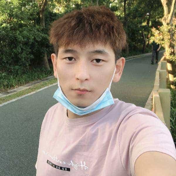 34岁岁湖北单身帅哥 - 鄂尔多斯吉缘网