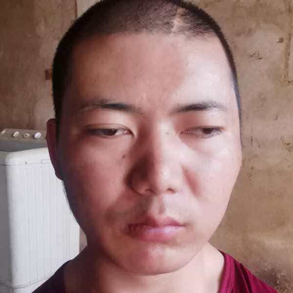 35岁岁云南单身帅哥 - 鄂尔多斯吉缘网