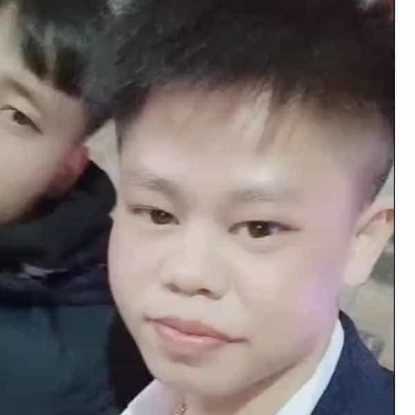 35岁岁广西单身帅哥 - 鄂尔多斯吉缘网
