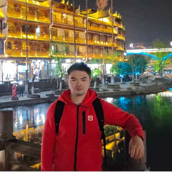 39岁岁广东单身帅哥 - 鄂尔多斯吉缘网