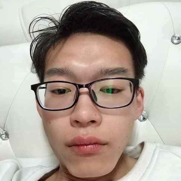 23岁岁河南单身帅哥 - 鄂尔多斯吉缘网