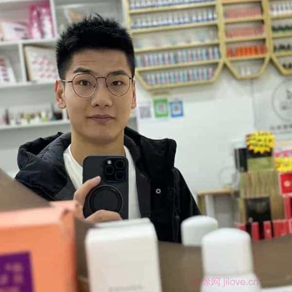 29岁岁陕西单身帅哥 - 鄂尔多斯吉缘网